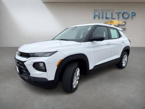 Used 2021 Chevrolet TrailBlazer LS AWD/4WD image 13