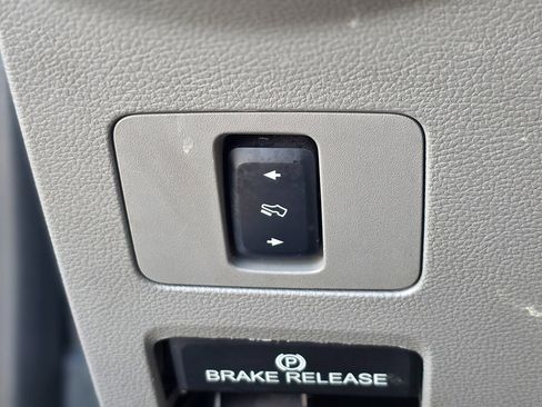 Used 2017 Ford F250 XLT w/ XLT Value Package image 46