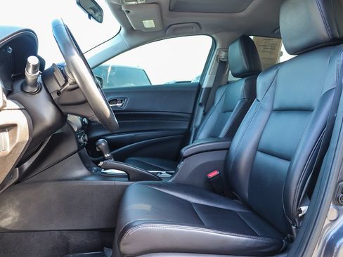Used 2018 Acura ILX FWD image 18