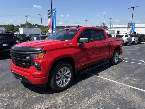 Used 2023 Chevrolet Silverado 1500 Custom AWD/4WD image 7