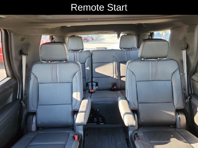 Used 2024 Chevrolet Tahoe RST w/ Luxury Package AWD/4WD image 28