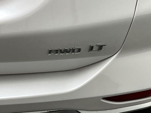 Certified 2019 Chevrolet Equinox LT AWD/4WD image 30