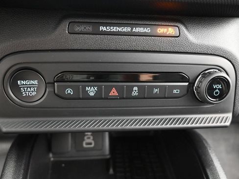 Used 2025 Ford Bronco Sport Outer Banks w/ Outer Banks Tech Package+ AWD/4WD image 32