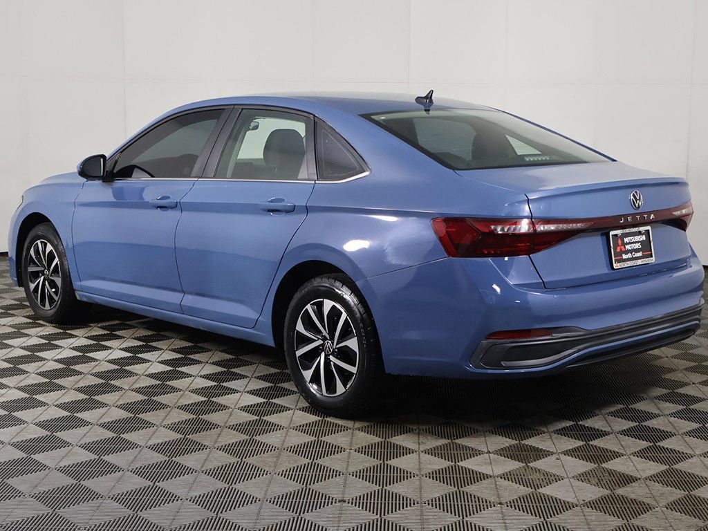 Used 2025 Volkswagen Jetta S FWD image 7
