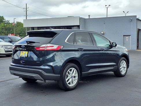 Used 2022 Ford Edge SEL w/ Convenience Package AWD/4WD image 2