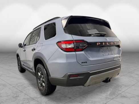 New 2026 Honda Pilot TrailSport image 3