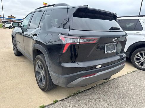 Used 2025 Chevrolet Equinox LT w/ Midnight Edition FWD image 4
