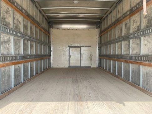 Used 2014 Chevrolet Express 3500 Extended RWD image 15