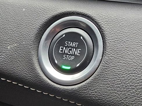 Certified 2024 Cadillac Escalade Premium Luxury RWD image 23