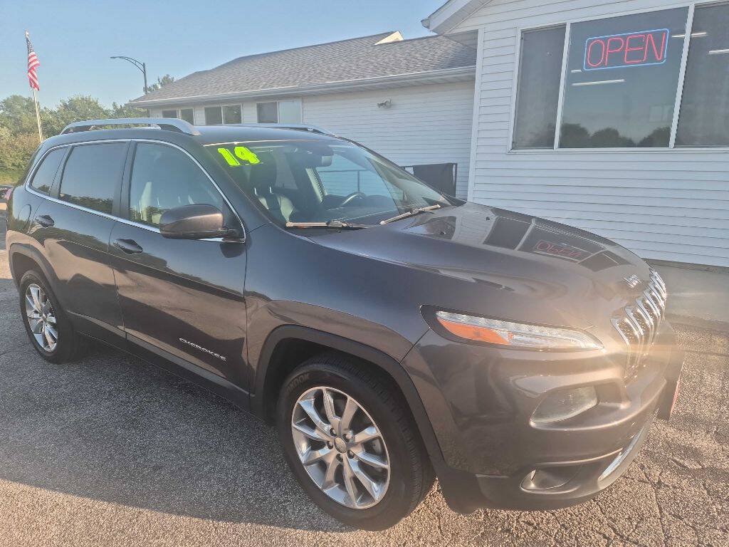 Used 2014 Jeep Cherokee Limited FWD image 1