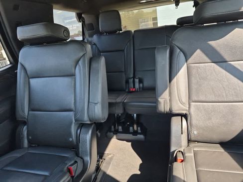 Used 2022 Chevrolet Tahoe LT AWD/4WD image 23