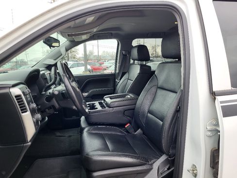 Used 2018 Chevrolet Silverado 1500 LT w/ Rally 2 Edition image 7