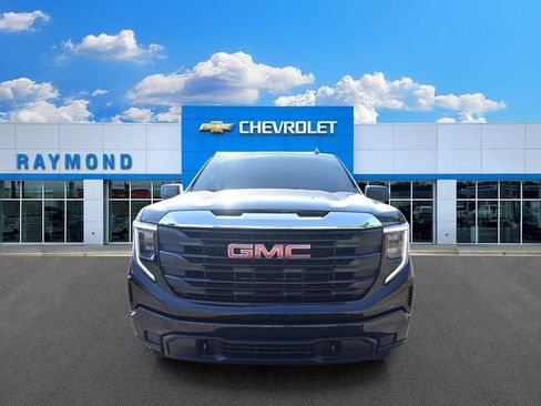 Used 2025 GMC Sierra 1500 Pro w/ Pro Value Package AWD/4WD image 8