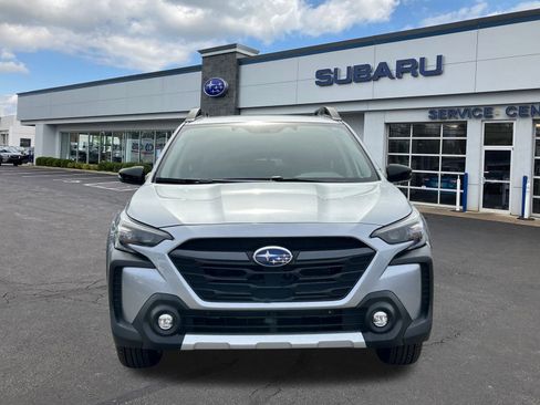 Certified 2025 Subaru Outback Limited image 2
