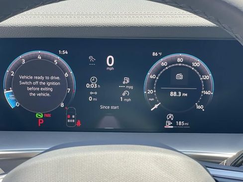 New 2026 Volkswagen Tiguan SE R-Line FWD image 18