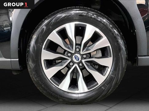 Used 2024 Subaru Outback Touring XT AWD/4WD image 11