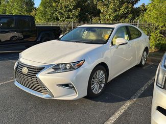 Used 2017 Lexus ES 350 image 1