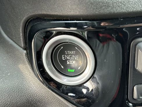 Used 2024 Chevrolet Silverado 1500 High Country w/ High Country Premium Package image 16