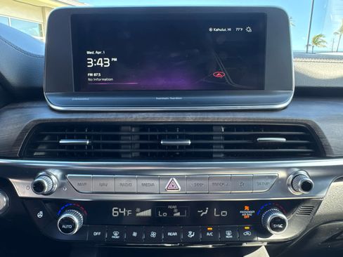 Used 2022 Kia Telluride SX w/ SX Prestige Package image 13