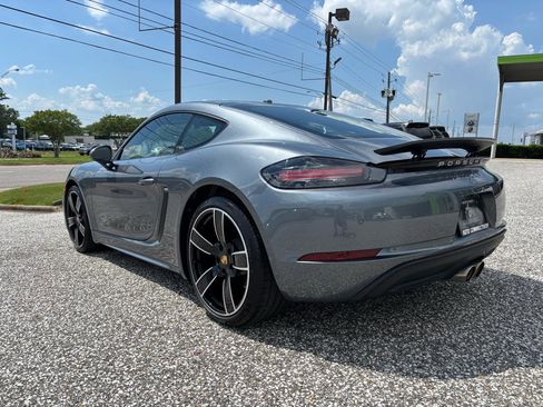 Used 2025 Porsche 718 Cayman S w/ Premium Package RWD image 5
