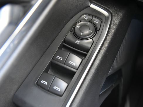 Used 2022 Chevrolet Silverado 1500 LT AWD/4WD image 33