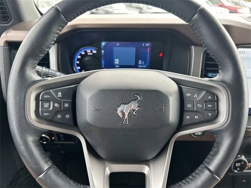 Used 2023 Ford Bronco Outer Banks image 30