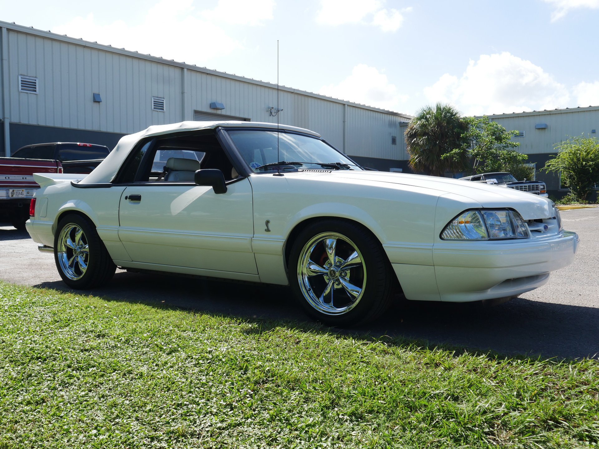 Used 1993 Ford Mustang LX RWD image 19