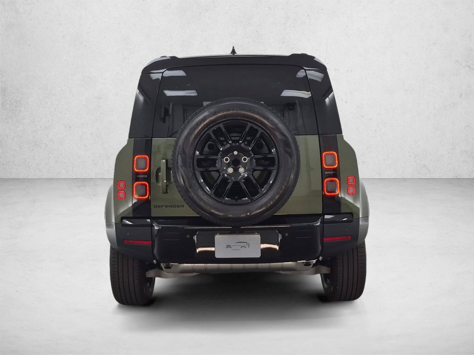 New 2026 Land Rover Defender 110 S AWD/4WD image 8