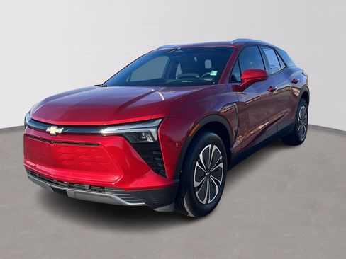 Used 2024 Chevrolet Blazer EV LT image 3