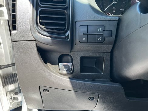 Used 2023 RAM ProMaster 3500 w/ Driver Convenience Group FWD image 21