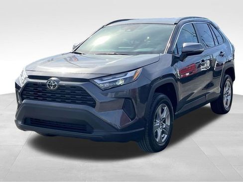 Used 2024 Toyota RAV4 XLE image 3