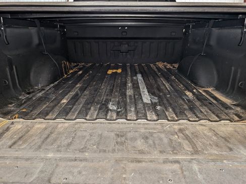 Used 2017 Chevrolet Silverado 1500 LTZ Z71 image 23