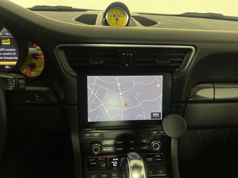 Certified 2018 Porsche 911 Turbo S image 31