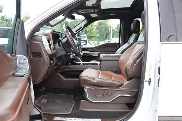 Used 2024 Ford F350 King Ranch AWD/4WD image 19