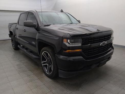 Used 2018 Chevrolet Silverado 1500 Custom w/ LPO, Black Pack RWD image 13