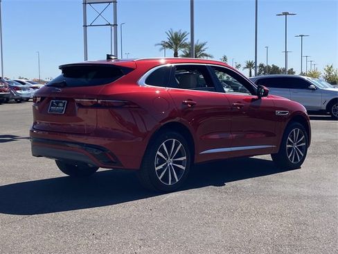 Used 2025 Jaguar F-PACE R-Dynamic S image 28