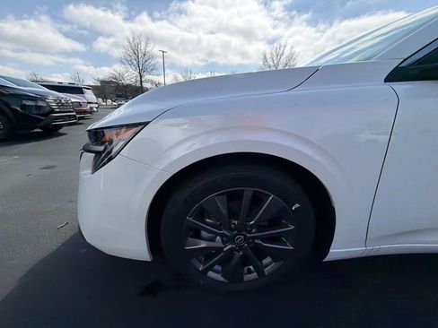 New 2026 Nissan Sentra SL w/ Floor Mat Package FWD image 10