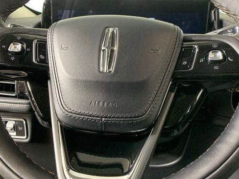 New 2025 Lincoln Aviator Reserve w/ Luxury Package image 19