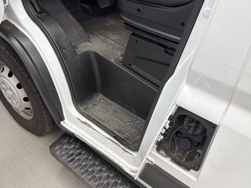Used 2023 RAM ProMaster 2500 FWD image 16