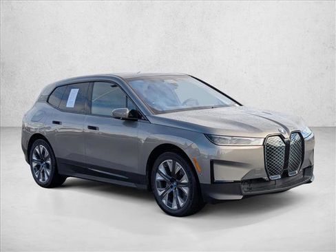 Certified 2023 BMW iX xDrive50 w/ Convenience Package image 3