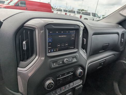 Used 2021 Chevrolet Silverado 1500 Custom AWD/4WD image 20