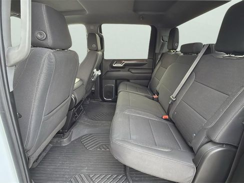 Used 2024 Chevrolet Silverado 2500 LT image 26