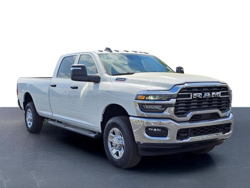 New 2026 RAM 2500 Tradesman image 5