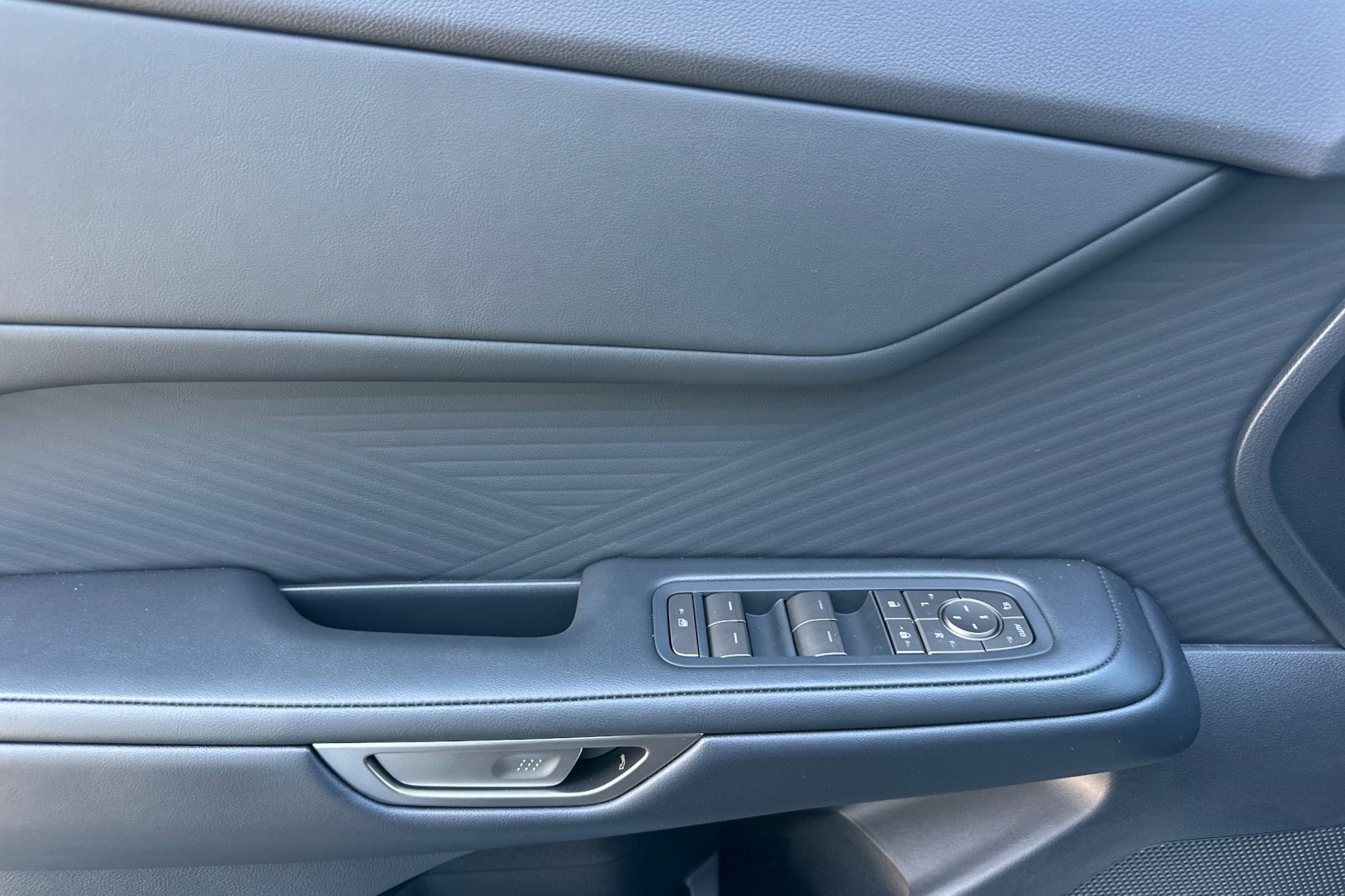 New 2026 Lexus ES 350e w/ Convenience Package FWD image 14