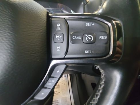 Used 2022 RAM 1500 Limited AWD/4WD image 19