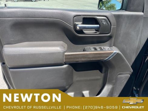 Used 2022 Chevrolet Silverado 1500 RST AWD/4WD image 8