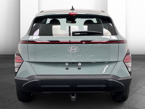 New 2026 Hyundai Kona SE image 4