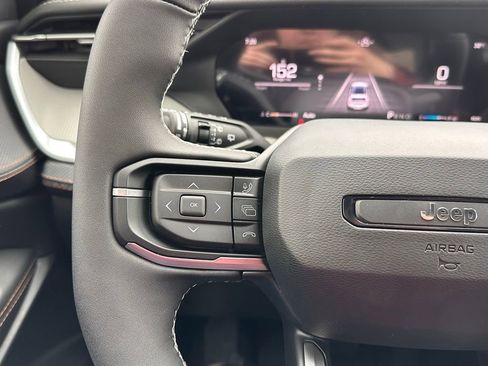 New 2026 Jeep Cherokee Limited image 28