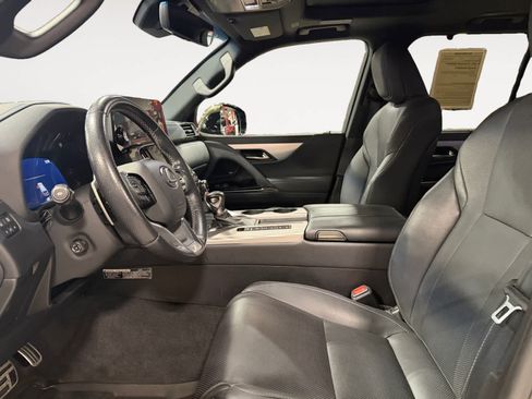 Used 2023 Lexus LX 600 F Sport w/ Accessory Package (Z1) AWD/4WD image 10