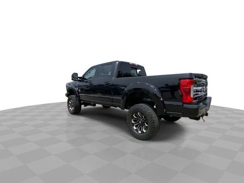 Used 2019 Ford F250 Lariat w/ Lariat Ultimate Package AWD/4WD image 8